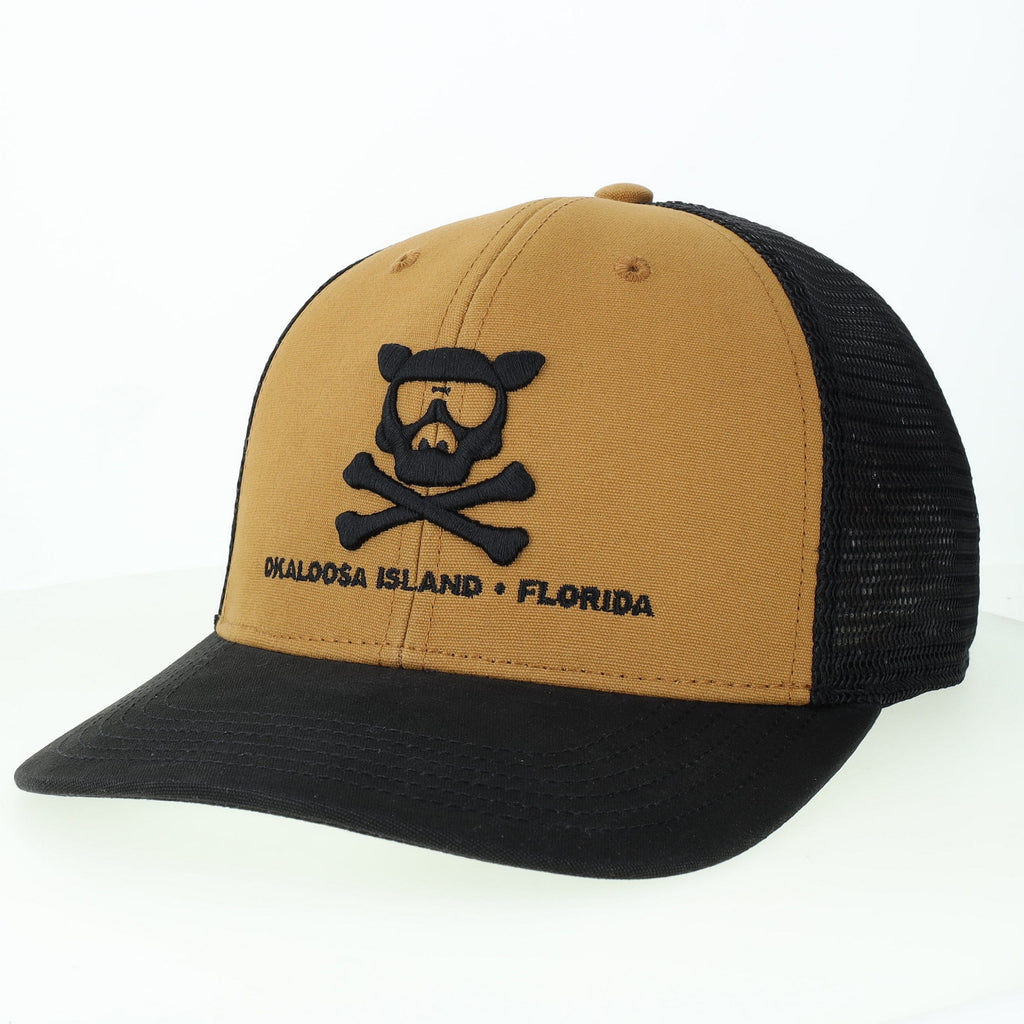 Islanders Pig and Crossbones Mid-Pro Snapback Trucker